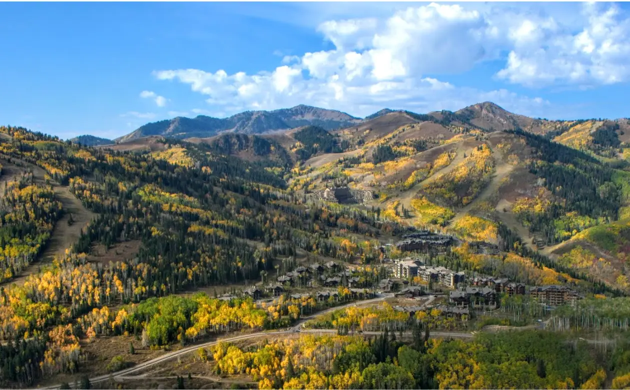 Empire Pass ski-in ski-out condos and homes in Deer Valley