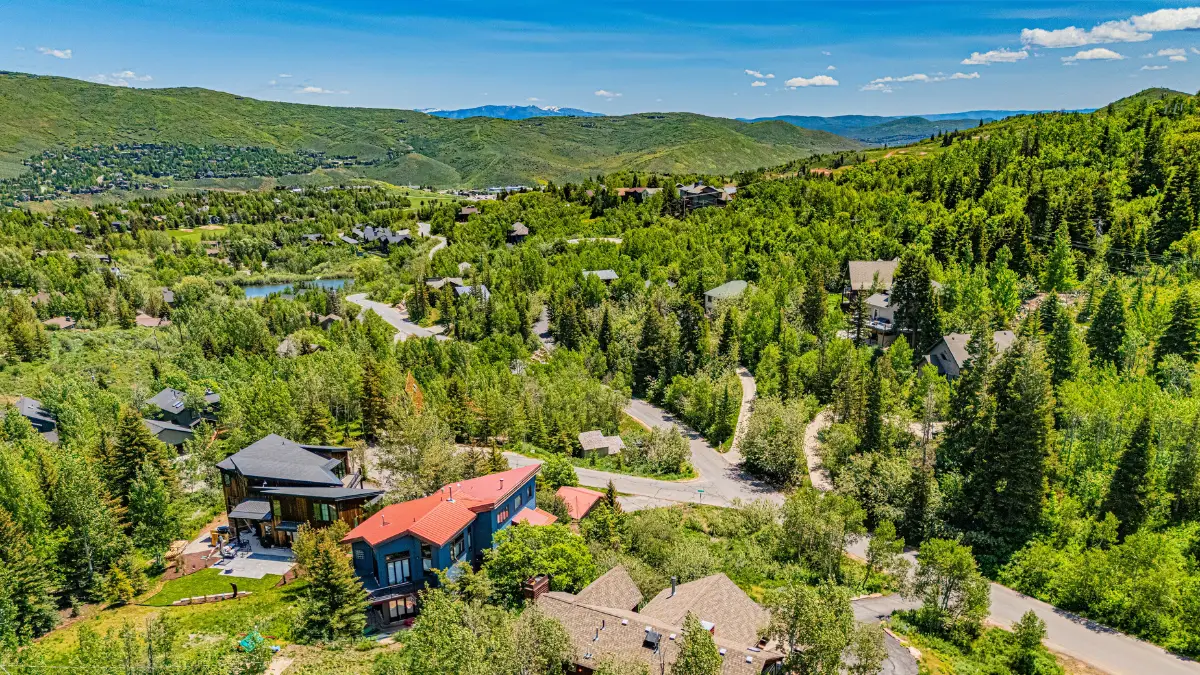 Jeremy Ranch neighborhood in Park City, Utah, showing homes along the I-80 corridor with mountain views and access to the Arnold Palmer golf course